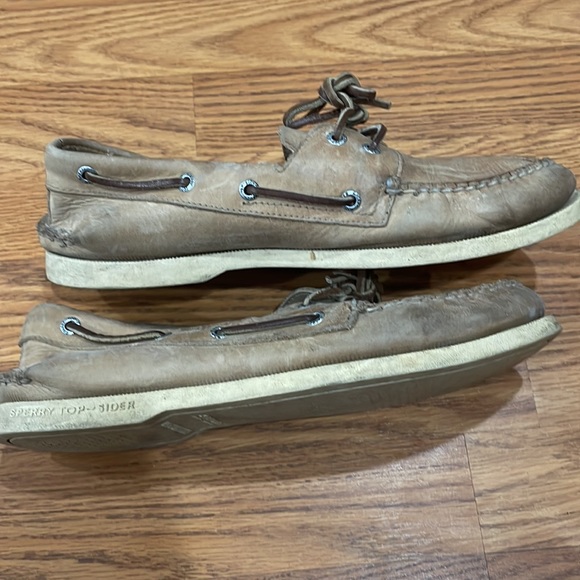 Sperry Top-Sider Men’s Authentic Original Boat Shoe (9) - Picture 2 of 6